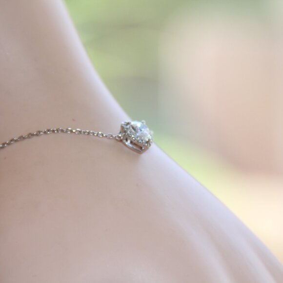 New in Box Michael Kors Sterling Silver Heart CZ Bracelet - Picture 8 of 13